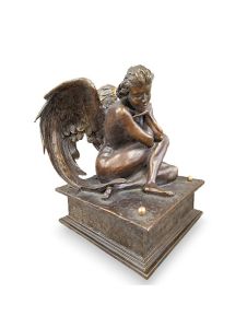Urna funerária de anjo ‘Anjo do Conforto’ em várias cores