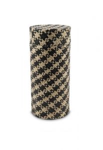 Urna funerária de vime tecida à mão - preto/branco