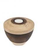 Mini urna de cerâmica artesanal com castiçal